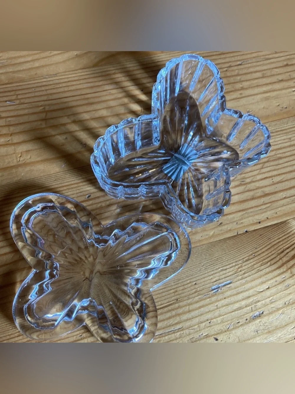 Vintage Lead Crystal Butterfly Jewelry Dish Clear Glass Organizer Trinket Box